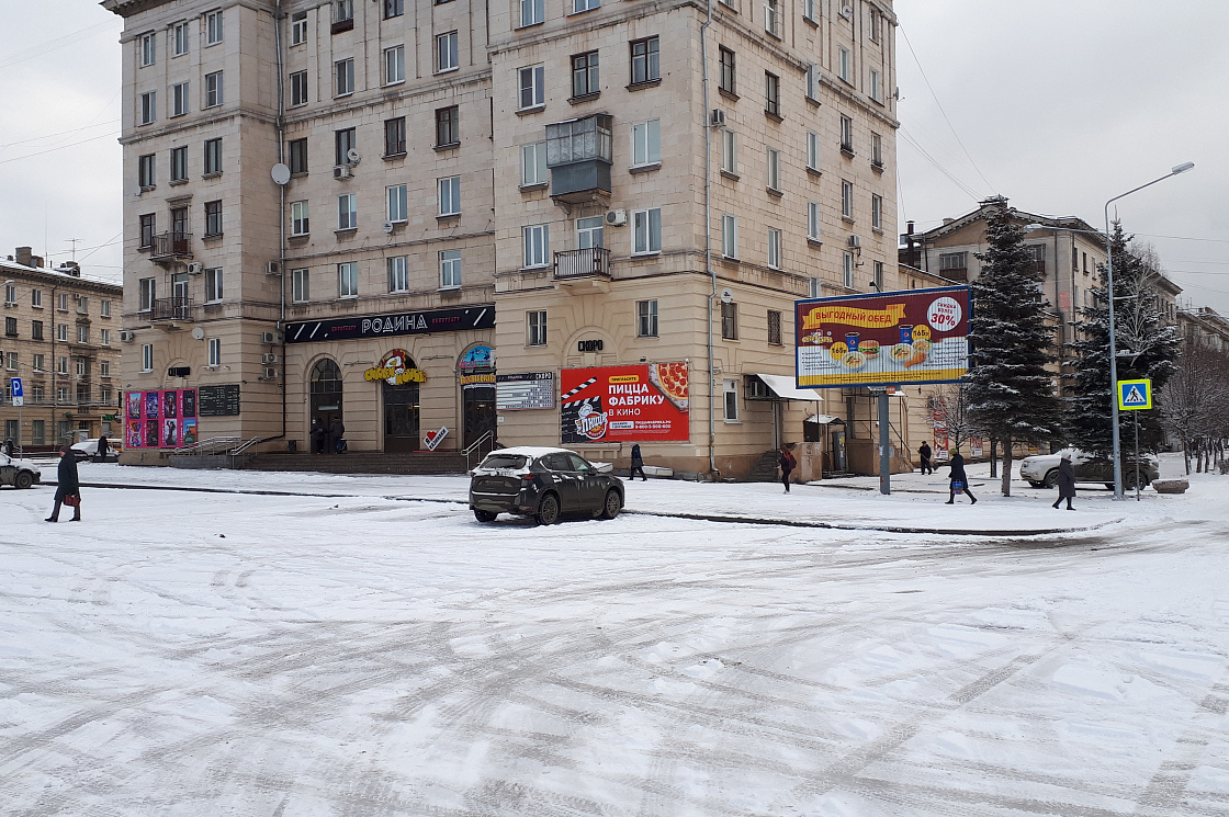 Чикен Хауз на Коминтерна